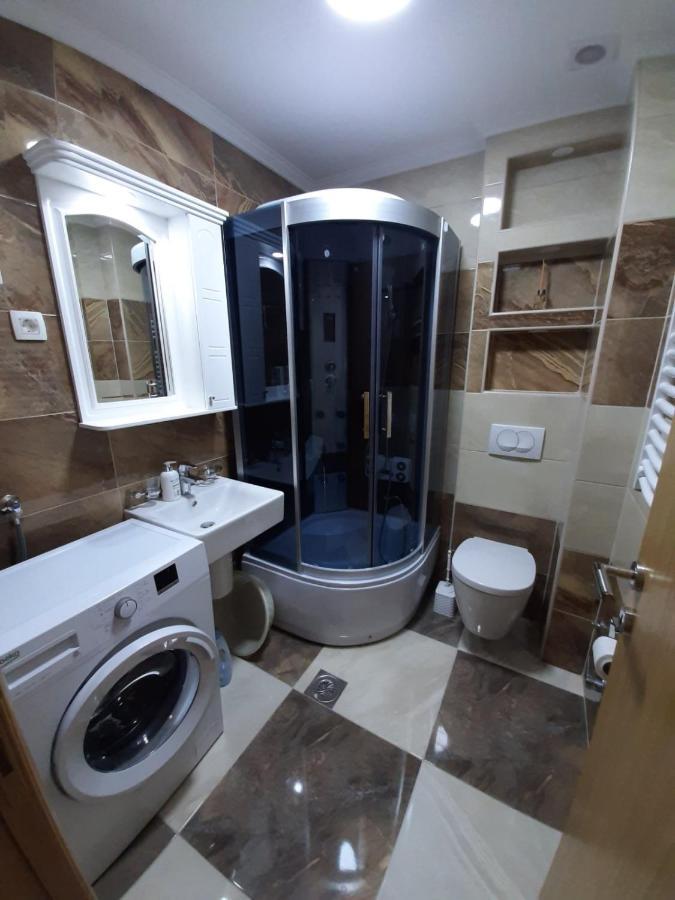 San Appartement Čačak Buitenkant foto
